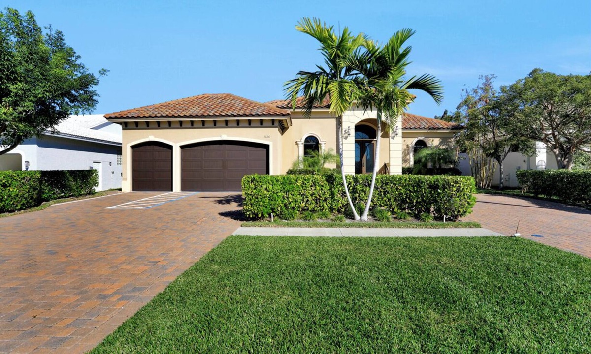 Marco Island House | Waterfront Home | Pool, Spa & Outdoor Kitchen