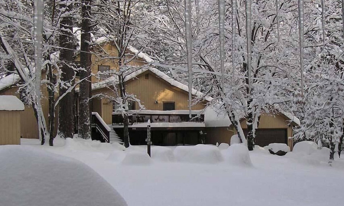 North Wawona House | Wawona Home