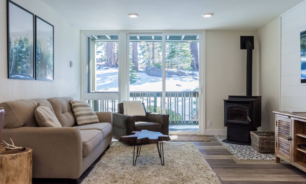 Mammoth Lakes Condo | Winter Availability! Condo with Mountain Views! Walking Distance to the Village!