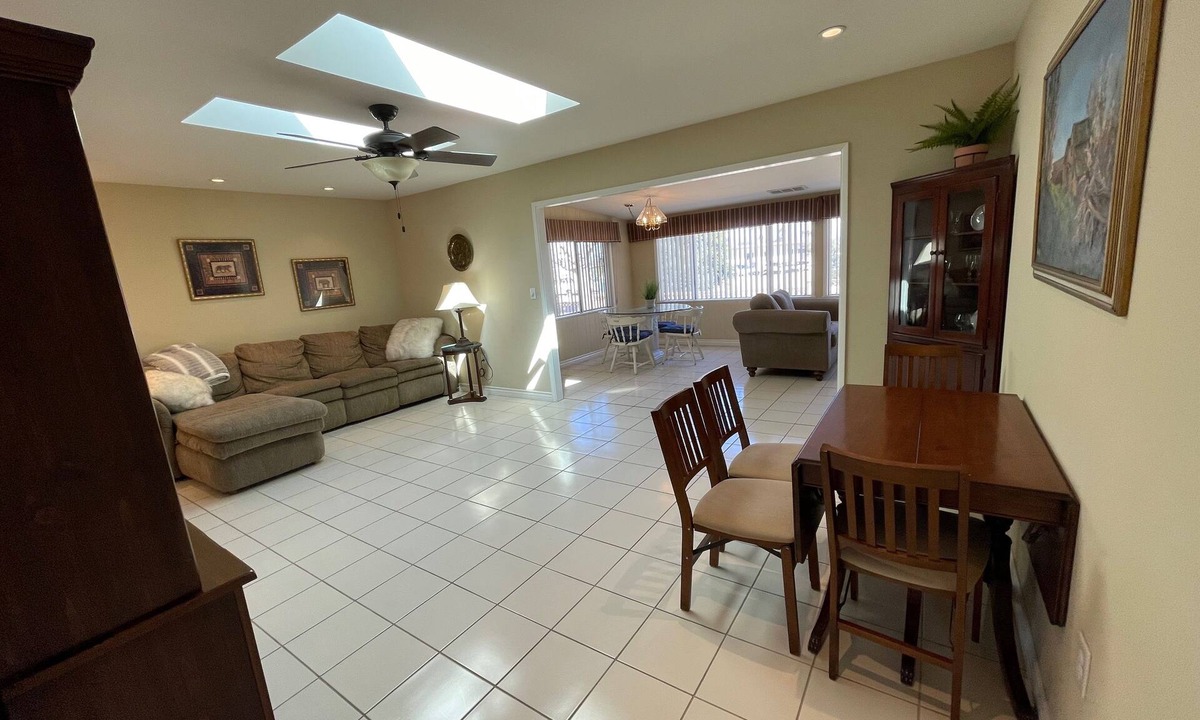 Sun City House | Year-Round Paradise: Walk to Markets, Mall & Restaurants-A 55+ Community