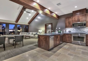 150 m² Condo ∙ 3 bedrooms ∙ 8 guests