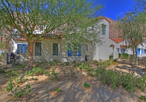 182 m² House ∙ 3 bedrooms ∙ 7 guests