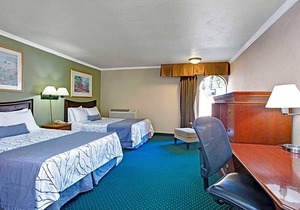2-Star Hotel ∙ Days Inn by Wyndham San Jose Convention Center