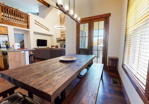 226 m² Condo ∙ 3 bedrooms ∙ 10 guests