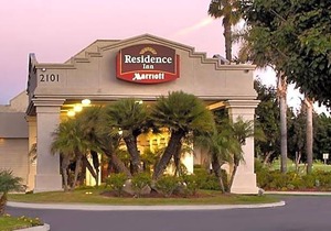 3-Star Hotel ∙ Residence Inn by Marriott Oxnard River Ridge