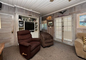 359CA: Charming Family Home, 3 Blocks to Beach, Restaurants and Shops, WIFI - 35