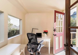 3812 Little House - Historic Home, Walk to the Bay