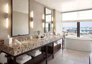 4-Star Hotel ∙ Grand Hyatt at SFO