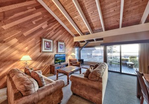 621 Lakeview