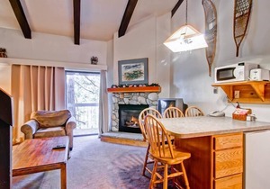 (A210) Loft Condominiums