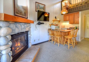 (A212) Loft Condominiums