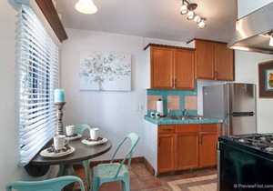 Air Concierge Old Town Charming Cottages 1