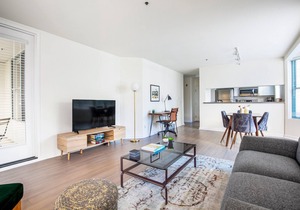Airy South Beach 1BR w/Pool, Gym, Shops + Dining Onsite, by Blueground
