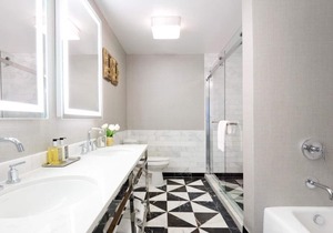 Appreciate the Beauty of Hollywood at an Exemplary Suite! 4 Modern Units, Pool!