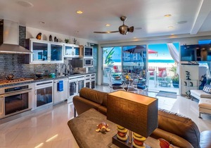 B5312 Southbeach 1 - Two Bedroom Apartment, Sleeps 4