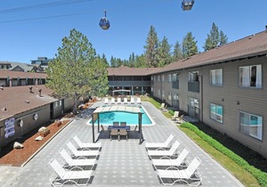 Beautiful 1 bedroom unit at resort, sleeps 4