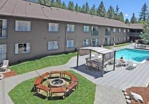 Beautiful 2 bedroom unit at resort, sleeps 6