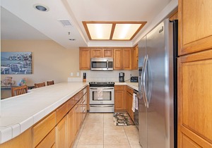Beautiful 2 Bedroom With View Of The Ocean