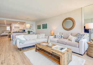 Beautifully remodeled 10th floor oceanfront condo