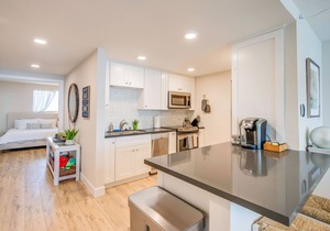 Beautifully remodeled 10th floor oceanfront condo