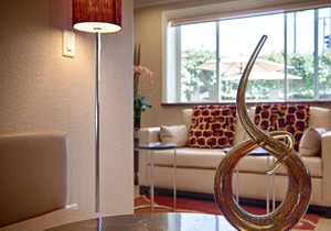 Best Western Plus Airport Plaza