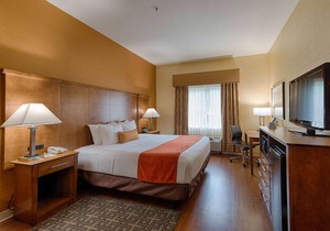 Best Western Plus Delta Inn & Suites