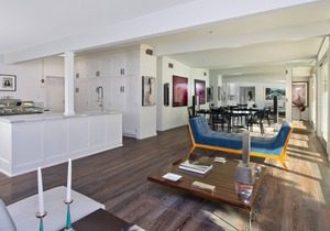 Beverly Hills Luxurious Home with Private Infinity Pool with Incredible Views