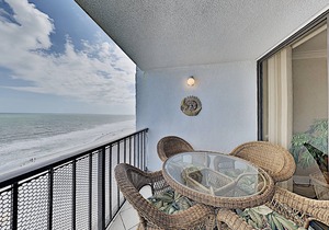 Brigadune*#14A OceanFront*Beautifully Remodeled*Grill*Heated Pool*Picnic Area