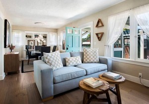 Bungalow Two: Gated and Private Near Abbot Kinney
