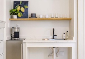 Casa Valerio Unit 6C-Boutique Suite in Downtown Santa Barbara