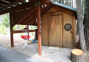 Chalet Style Cabin, 1/2 mile to Chambers Landing Beach