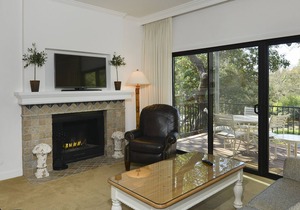 Charming 2 bd Condo at Silverado
