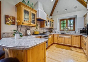 Charming Carmel by the Sea Cottage