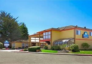 Days Inn & Suites by Wyndham Arcata