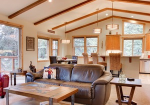 Deluxe West Shore home w/Beautiful Deck - .5 Mile to Beach & 2.5 Miles to Ski