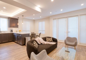 Elegant Chic City Views Beverly Hills Adjacent Condo.