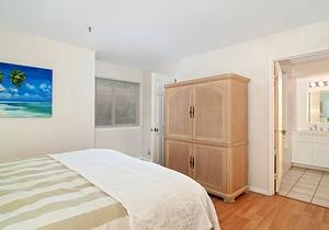 Enjoy Oceanviews in This Beautiful Condo with Pool