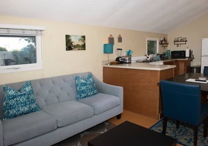 Furnished Bright Quiet Studio Flat In Mission Hills (SD)