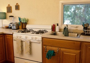 Furnished Bright Quiet Studio Flat In Mission Hills (SD)
