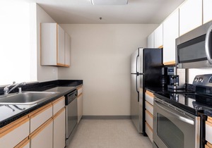 Gorgeous South Beach 2BR w/Pool, Spa, nr. AT&T Park, by Blueground
