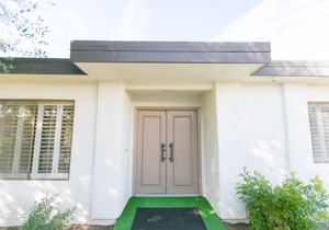 Great Location with View, Walk To Restaurants & Omni Resort.
