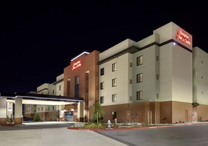 Hampton Inn & Suites Sacramento at Csus