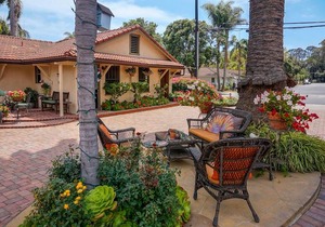 Harbor House Inn Santa Barbara