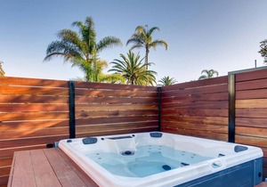 Heart of San Diego in Old Town. Private Oasis- 2 with heated Jacuzzi NEAR ALL.