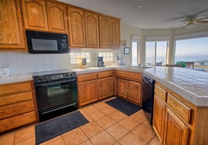 Heavenly Ocean View - #LH37: 2 BR, 2 BA House in Cambria, Sleeps 4