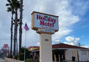 Holiday Motel Oakdale