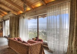 Hollywood Hills 6,000 sq.ft. Villa in the Sky - Breathtaking Views - DISCOUNTS