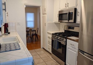 Huge 3/2.5 Apt Sleeps 12 | San Diego
