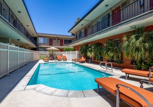 Ideal Sherman Oaks 1BR w/Gym, Pool, walk to Ventura Blvd, by Blueground