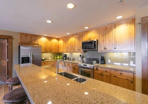 Iron Horse Lodge North 201 - Spacious Residence